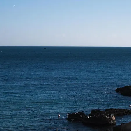 Terrazza Blu Di Millo 公寓