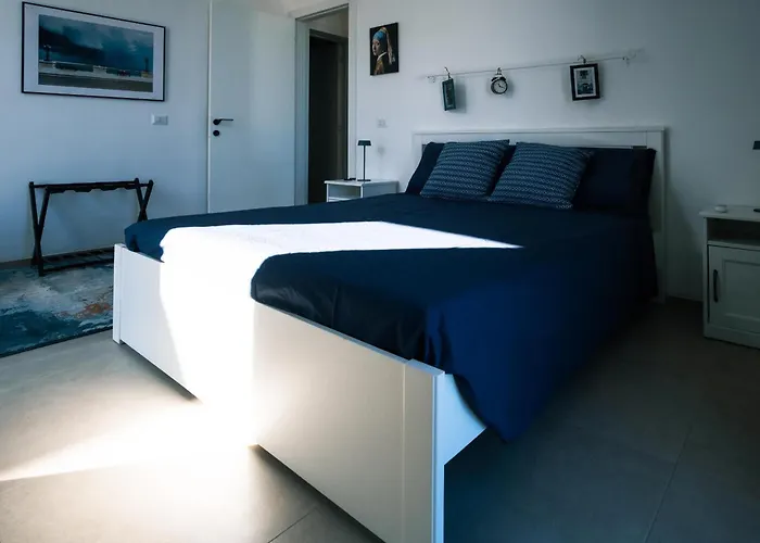 Terrazza Blu Di Millo * Монополи