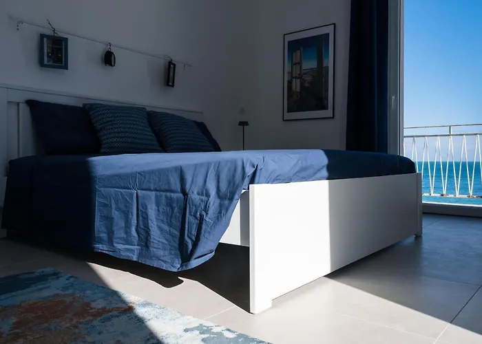 Terrazza Blu Di Millo Монополи